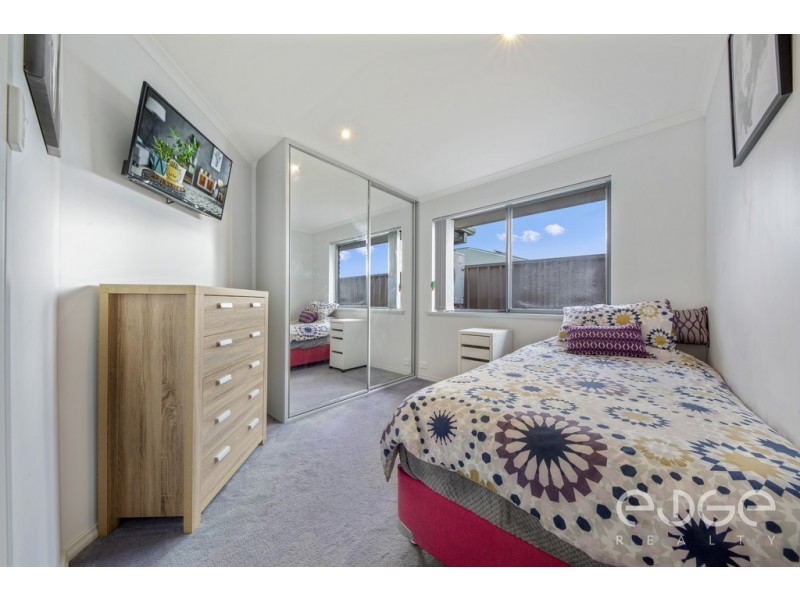 4 Amadeus Court, Greenwith SA 5125