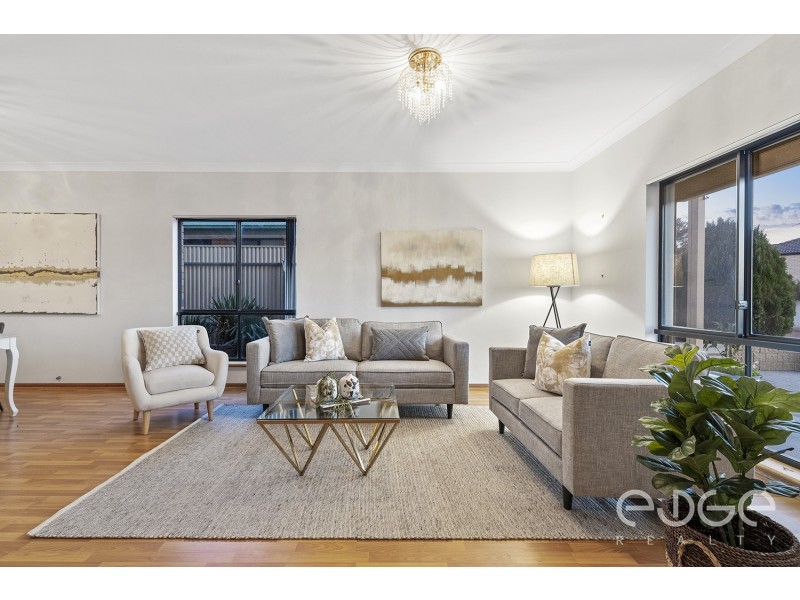 17 Falcon Crescent, Blakeview SA 5114