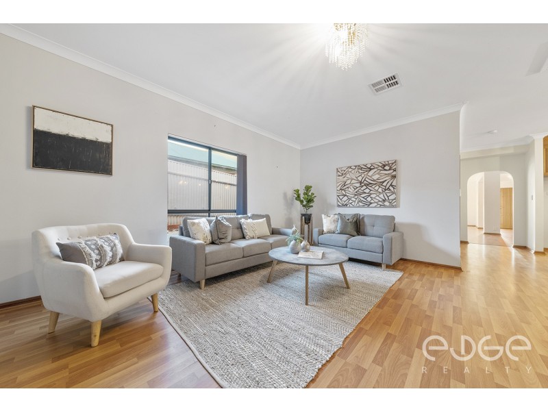 17 Falcon Crescent, Blakeview SA 5114