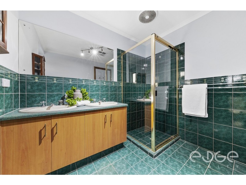 17 Falcon Crescent, Blakeview SA 5114