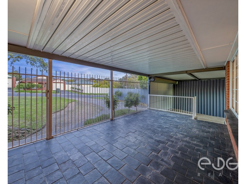 2 Far View Crescent, Ridgehaven SA 5097