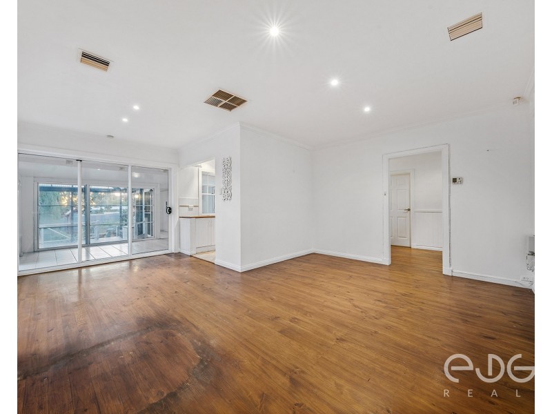 2 Far View Crescent, Ridgehaven SA 5097