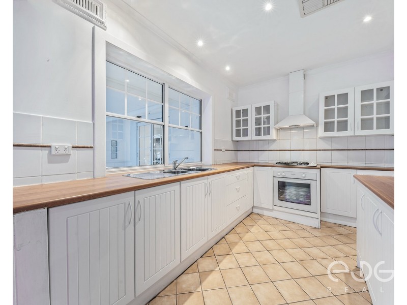 2 Far View Crescent, Ridgehaven SA 5097