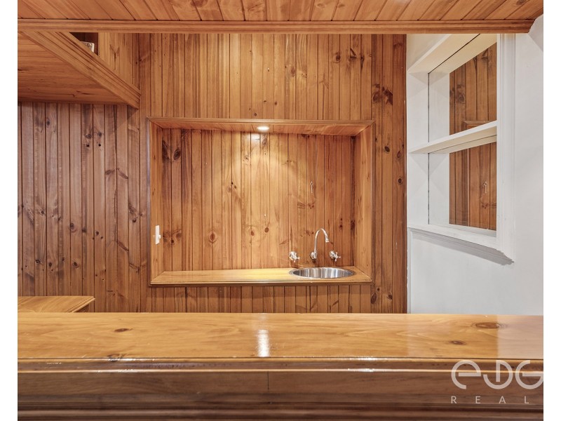 2 Far View Crescent, Ridgehaven SA 5097