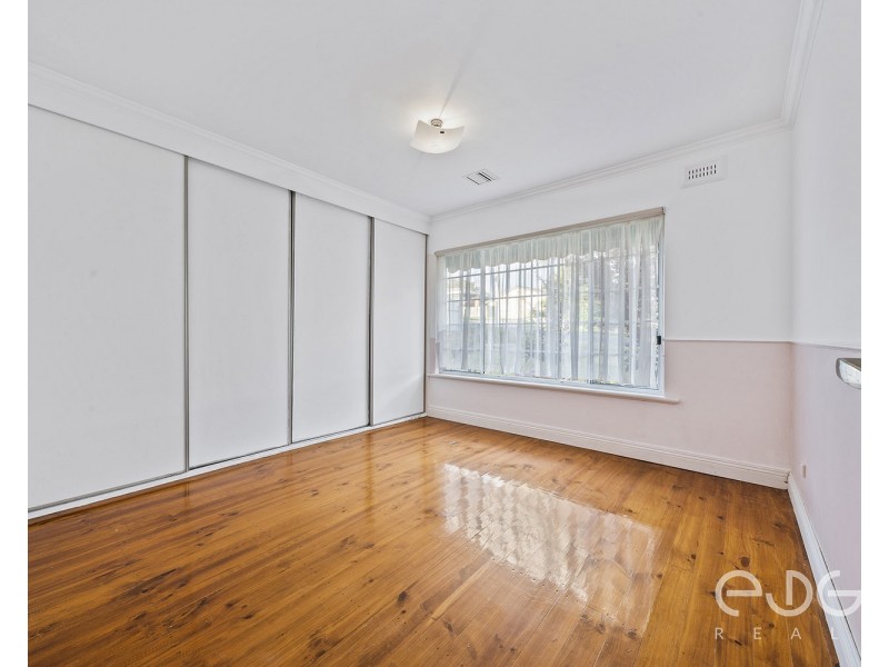 2 Far View Crescent, Ridgehaven SA 5097