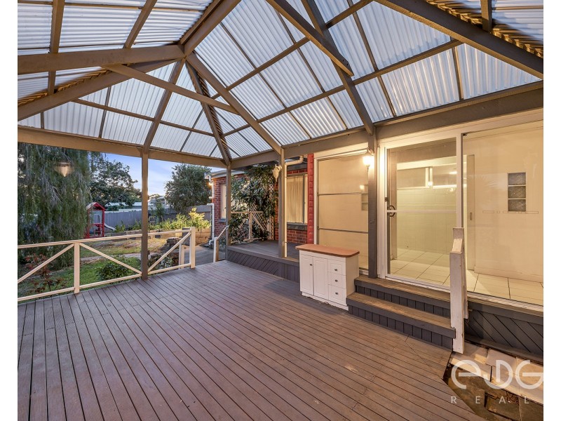 2 Far View Crescent, Ridgehaven SA 5097