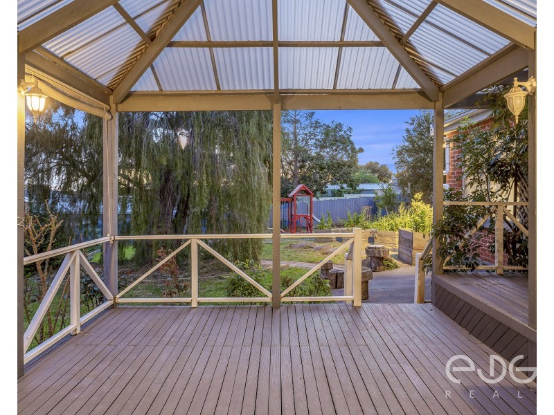 2 Far View Crescent, Ridgehaven SA 5097