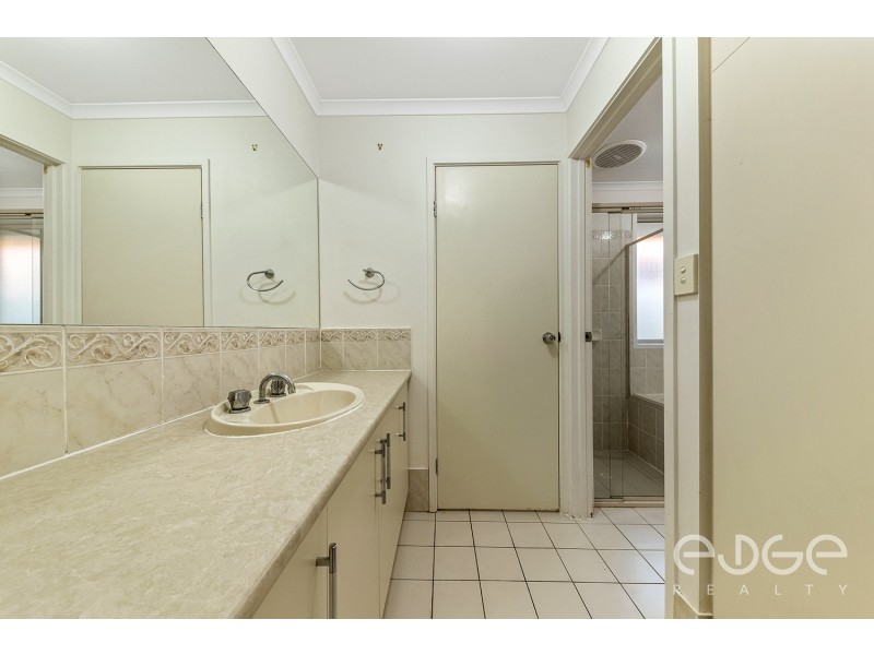 10 Martinwood Close, Burton SA 5110