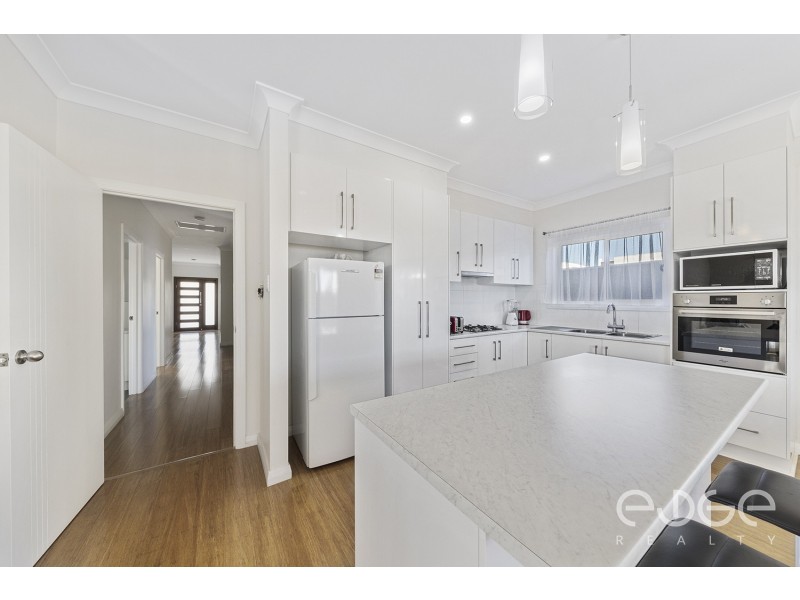 17 Broadwater Place, Blakeview SA 5114