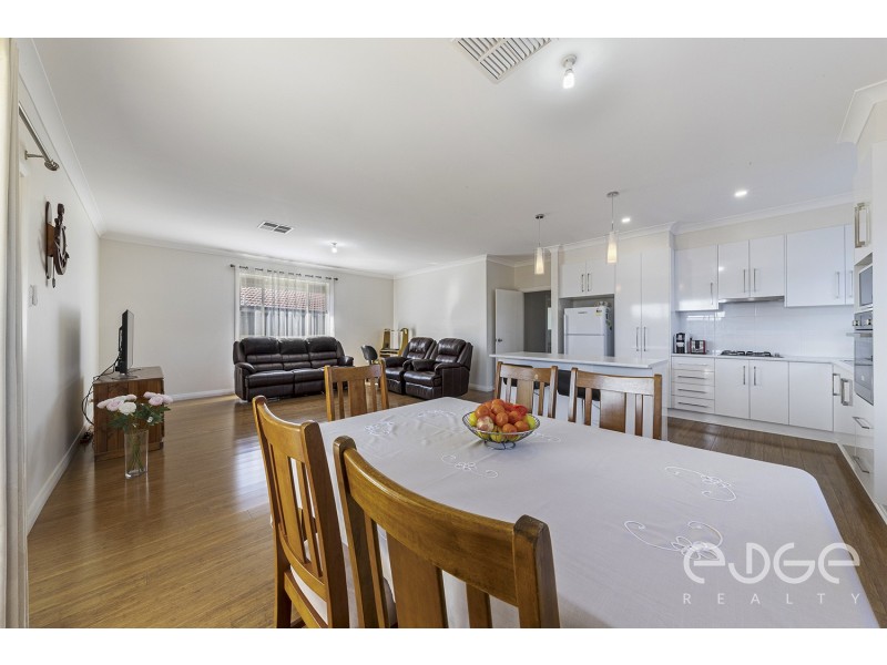 17 Broadwater Place, Blakeview SA 5114