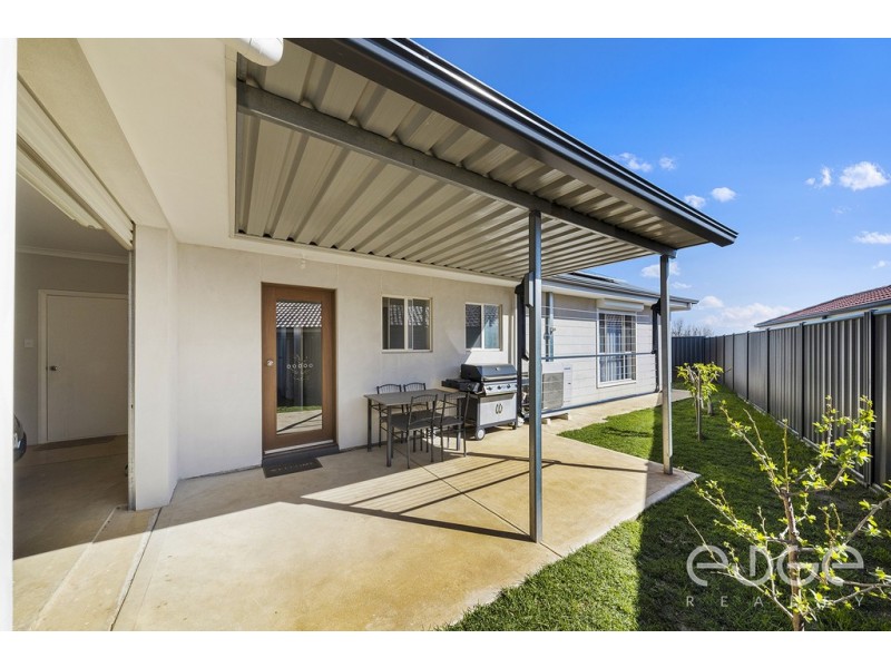 17 Broadwater Place, Blakeview SA 5114