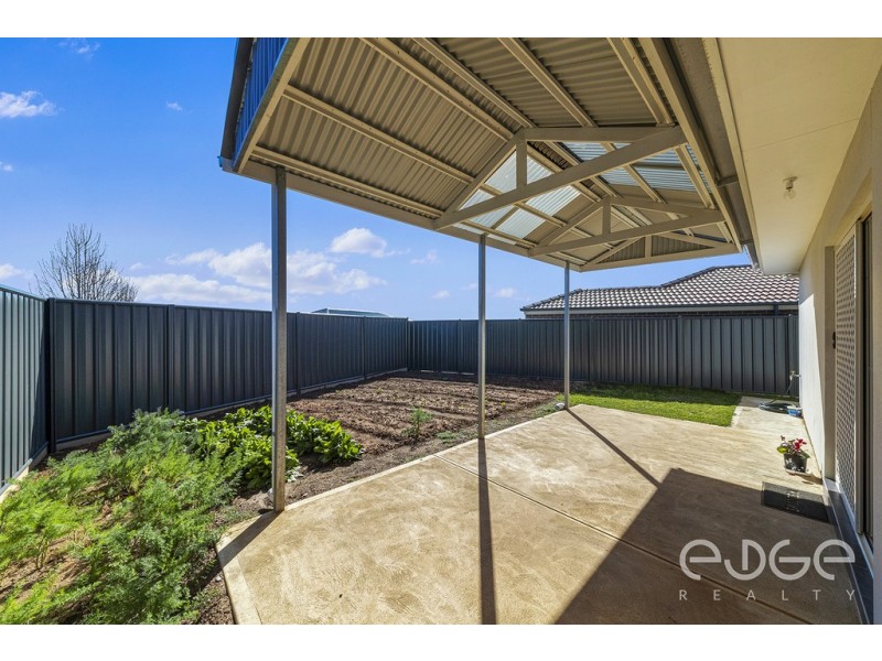 17 Broadwater Place, Blakeview SA 5114