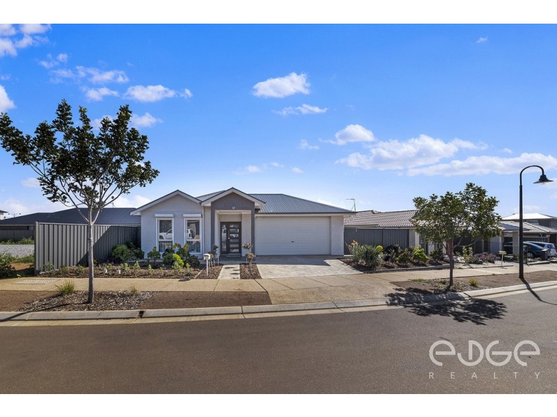 17 Broadwater Place, Blakeview SA 5114