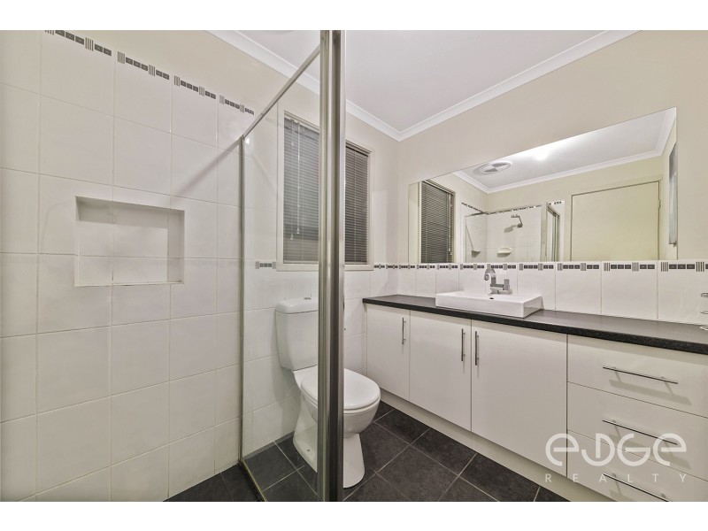 2B Clement Grove, Burton SA 5110