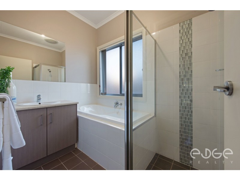 55 Bristol Terrace, Hillcrest SA 5086