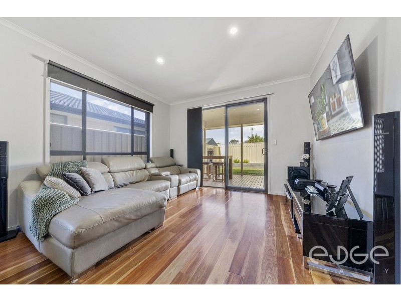 43 Cherry Avenue, Direk SA 5110