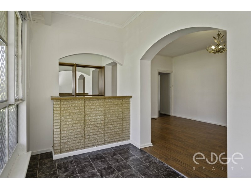 2 Burdett Street, Elizabeth Grove SA 5112