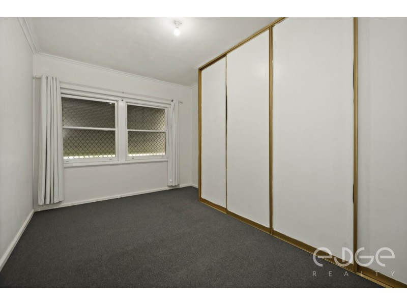 2 Burdett Street, Elizabeth Grove SA 5112