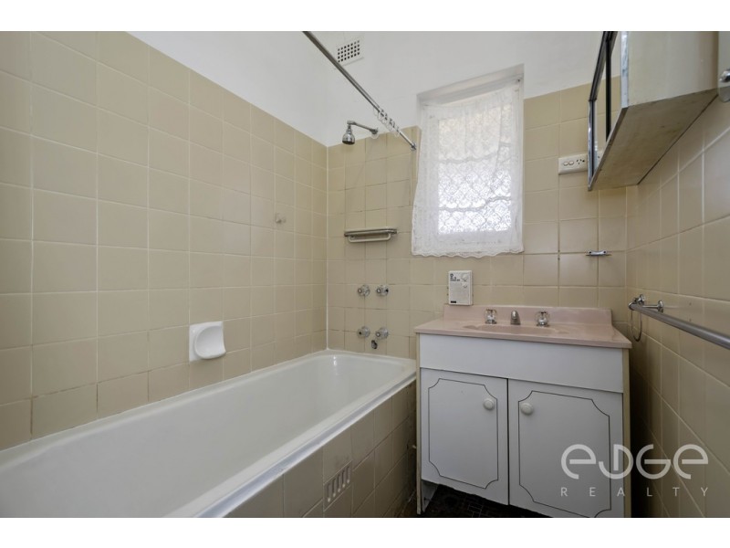 2 Burdett Street, Elizabeth Grove SA 5112
