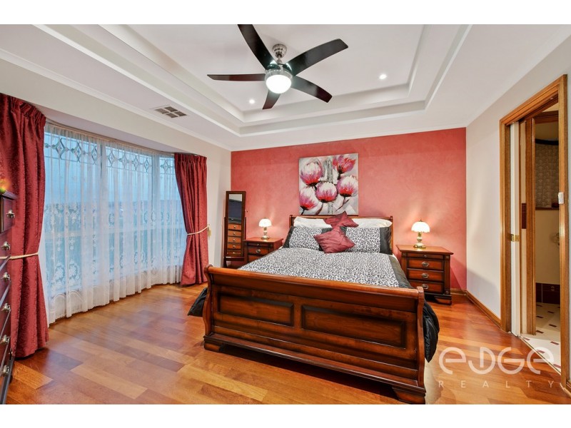 8 Coach House Mews, Hillbank SA 5112