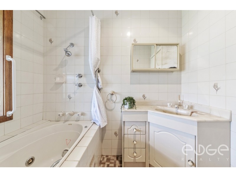 27 Armstrong Avenue, Parafield Gardens SA 5107