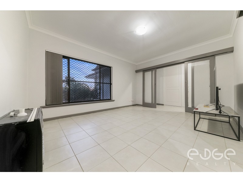 22 Penner Crescent, Para Hills SA 5096