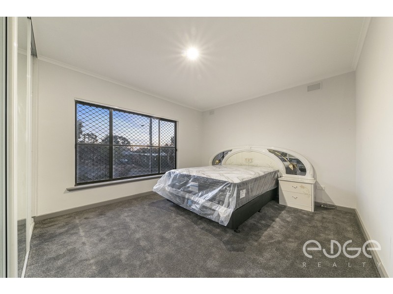 22 Penner Crescent, Para Hills SA 5096