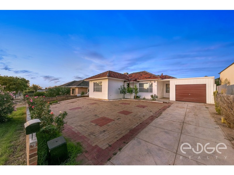 22 Penner Crescent, Para Hills SA 5096