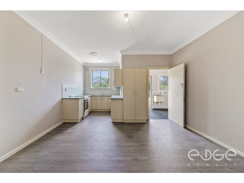 20 Dewey Street, Elizabeth East SA 5112