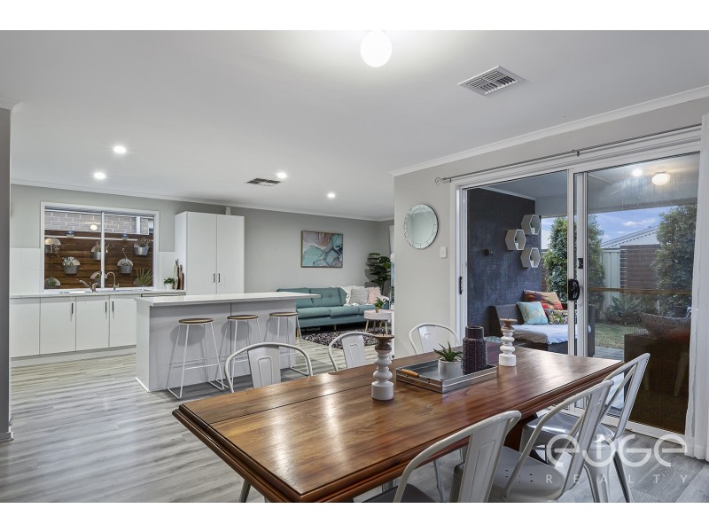 24 Carbone Drive, Munno Para West SA 5115