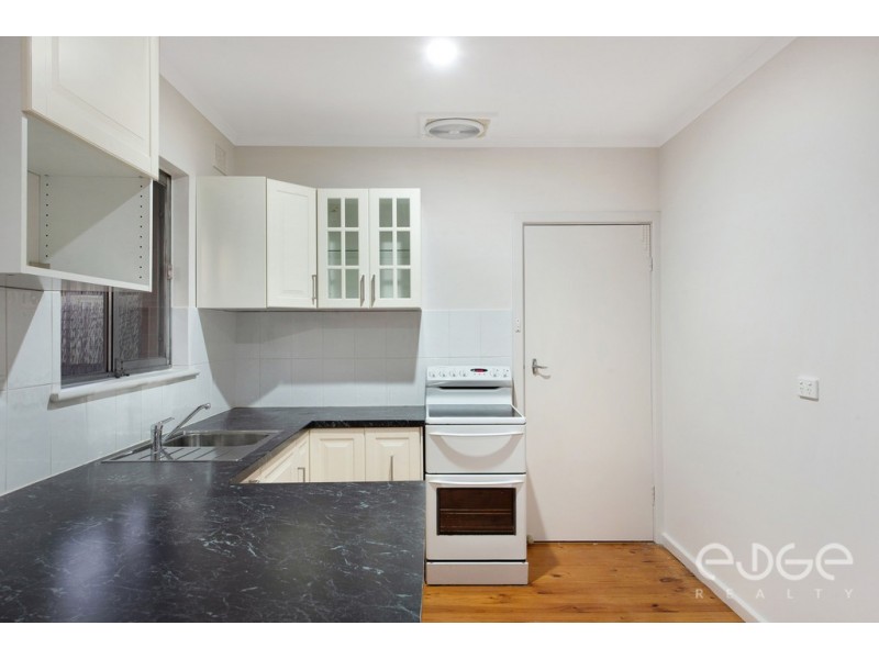 394 Wright Road, Para Vista SA 5093