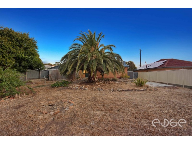 394 Wright Road, Para Vista SA 5093