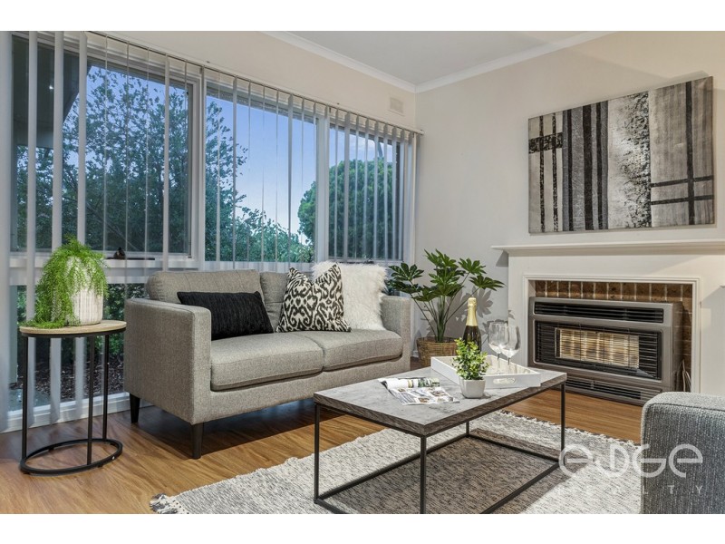 33 Telford Crescent, Modbury Heights SA 5092