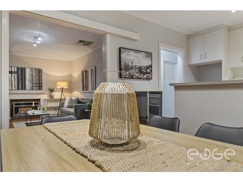 33 Telford Crescent, Modbury Heights SA 5092