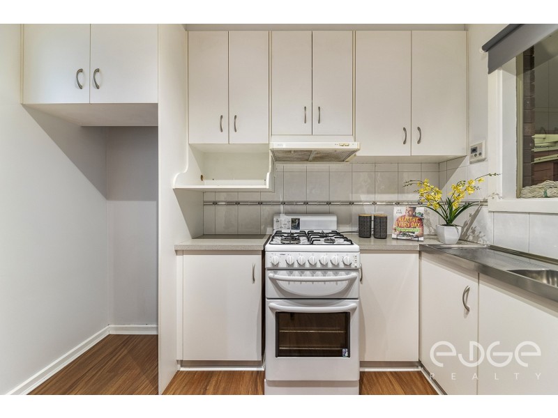 33 Telford Crescent, Modbury Heights SA 5092