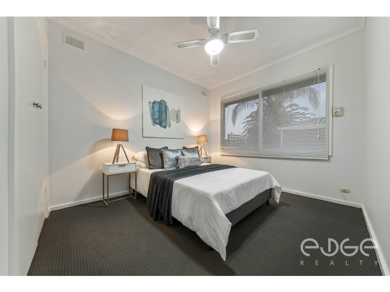 33 Telford Crescent, Modbury Heights SA 5092