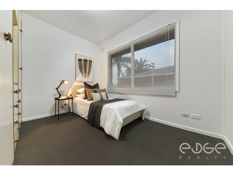 33 Telford Crescent, Modbury Heights SA 5092