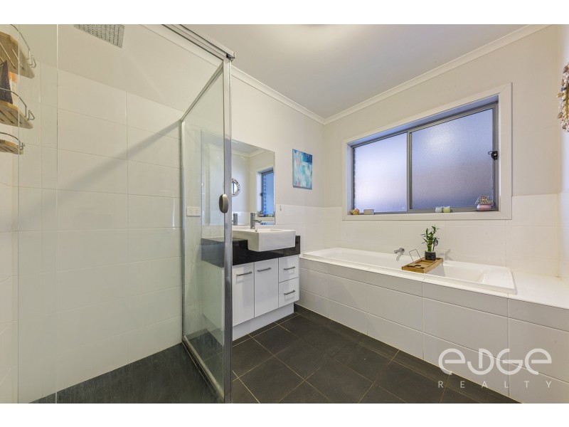 30 Wesley Road, Evanston Gardens SA 5116