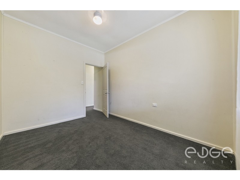 5 Grayling Street, Elizabeth East SA 5112