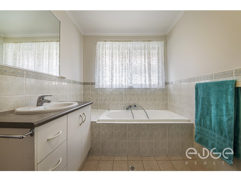 34A Toorak Drive, Blakeview SA 5114