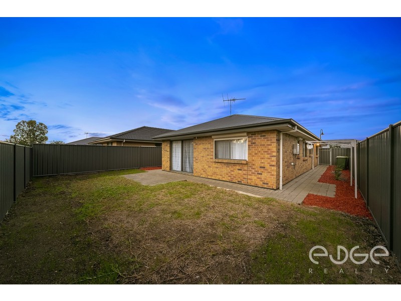 4 Dolcetto Street, Andrews Farm SA 5114