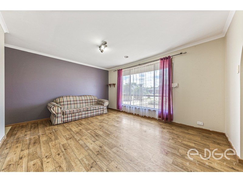 24 Kensington Way, Burton SA 5110