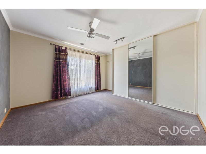 24 Kensington Way, Burton SA 5110