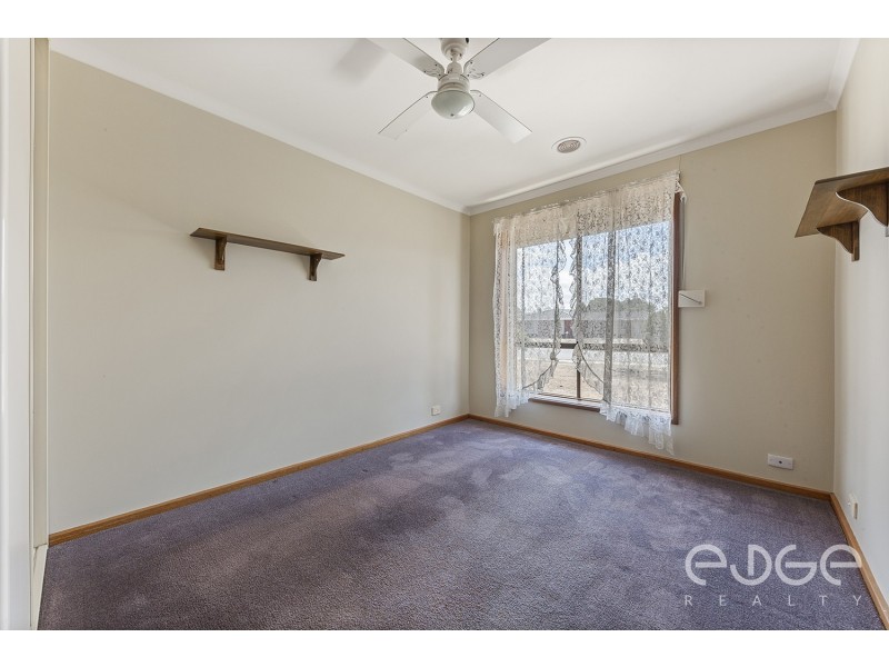 24 Kensington Way, Burton SA 5110