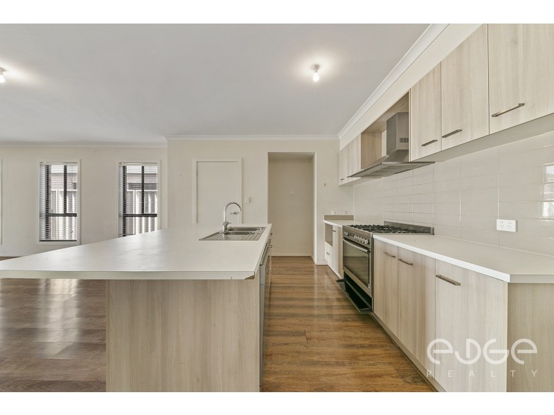 21 Cherry Avenue, Direk SA 5110