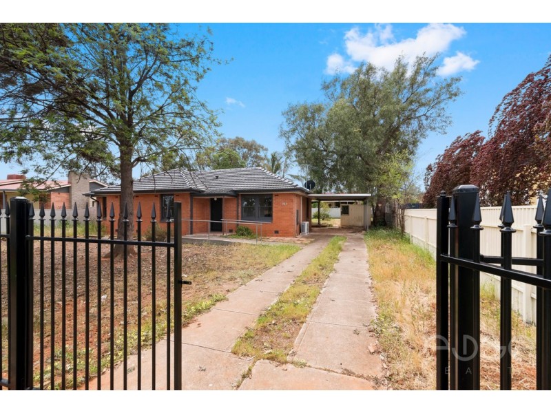 240 Midway Road, Elizabeth Downs SA 5113