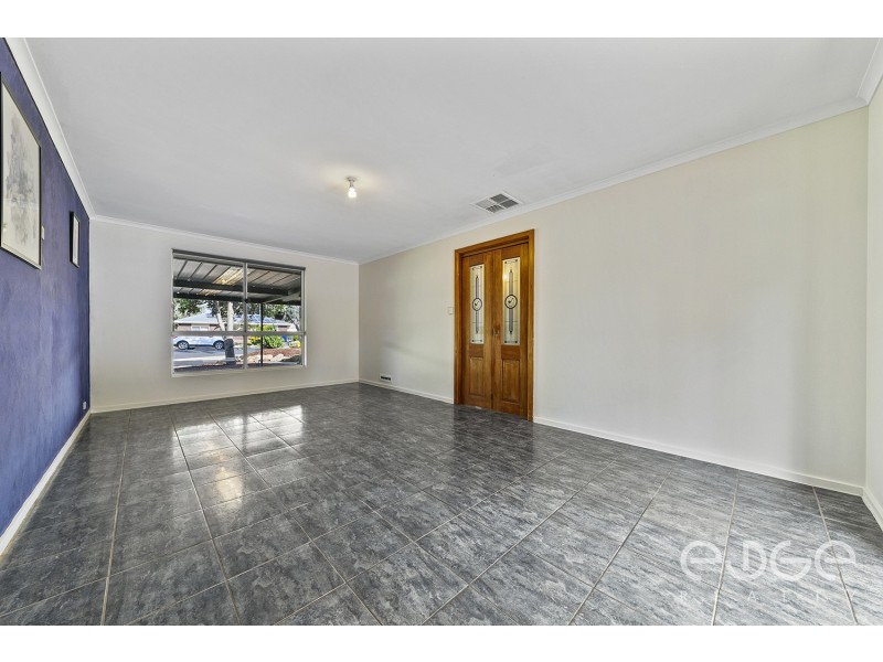 42 McQueen Court, Paralowie SA 5108