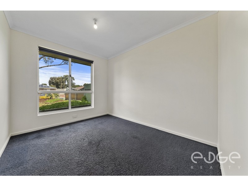42 McQueen Court, Paralowie SA 5108