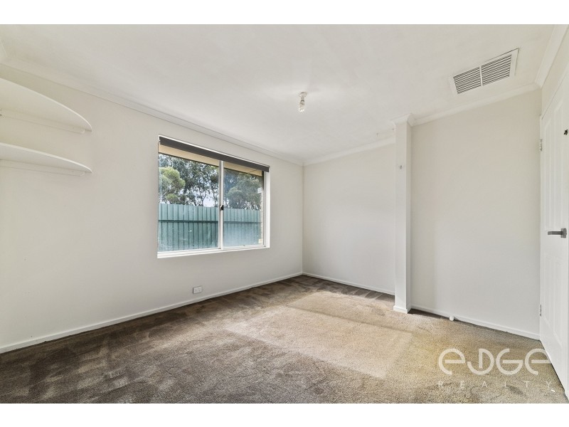 42 McQueen Court, Paralowie SA 5108