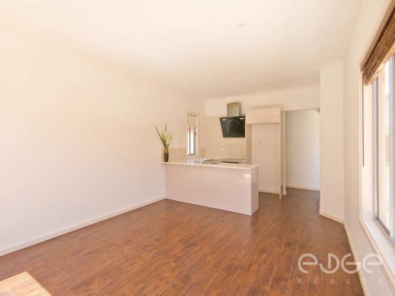 2/18 Davidson Road, Elizabeth Vale SA 5112